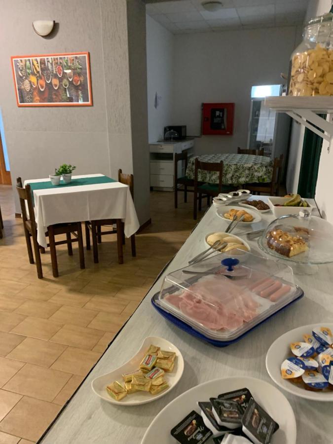 Villa Del Bagnino Римини Екстериор снимка